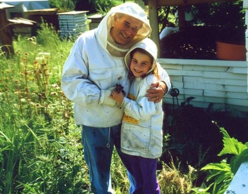 I Was Upset That My Grandfather Only Left Me an Old Apiary until I Looked into the Beehives — Story of the Day