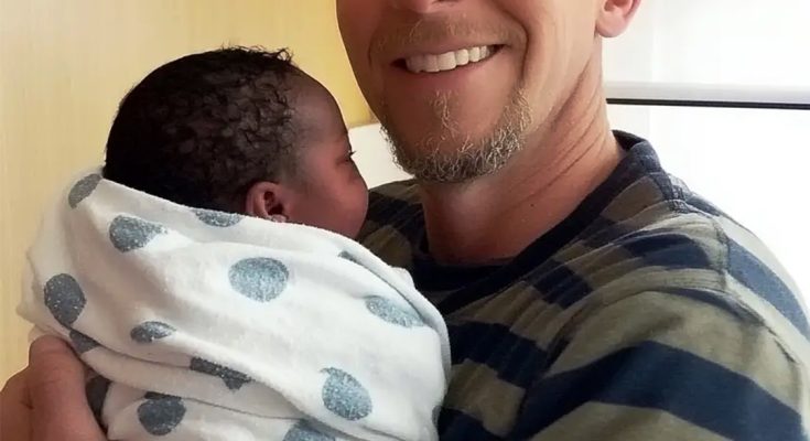 My Wife Gave Birth to a Baby with Black Skin – When I Found Out Why, I Stayed with Her Forever